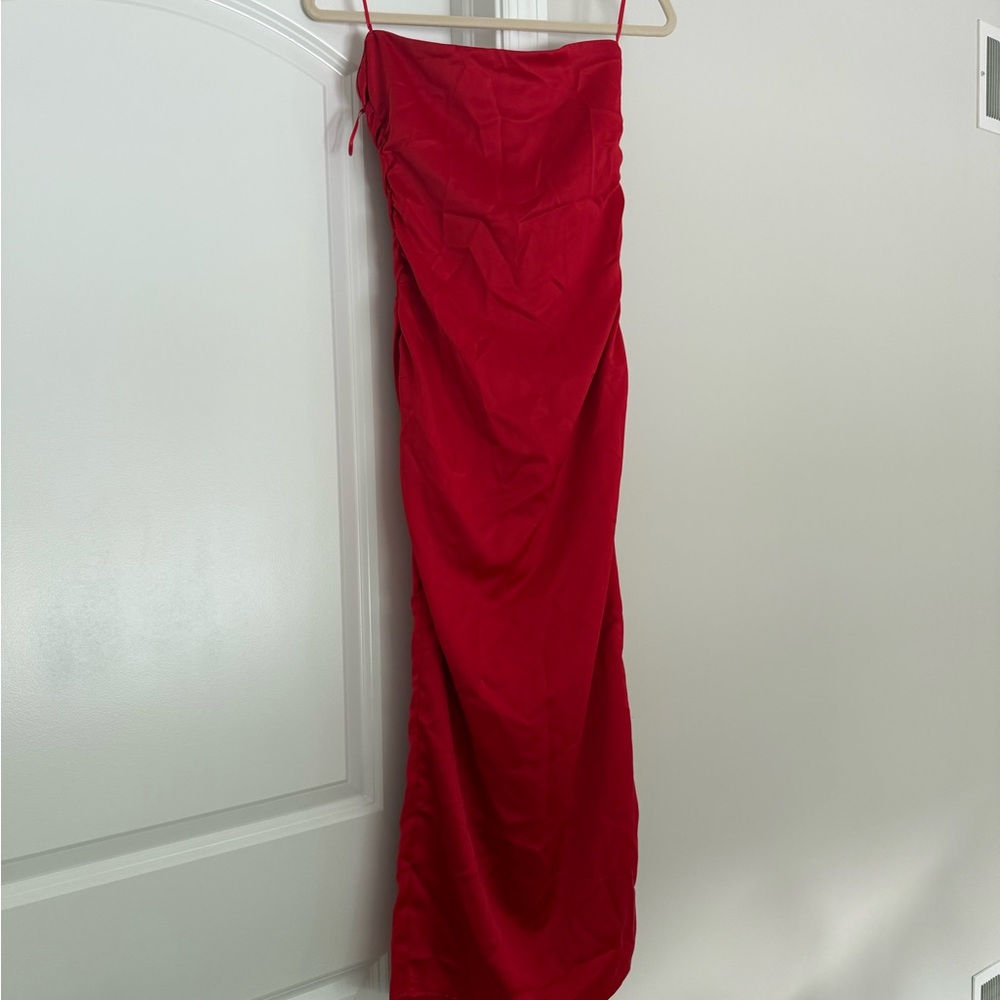 House of Harlow 1960 Vibrant Red Maxi Dress